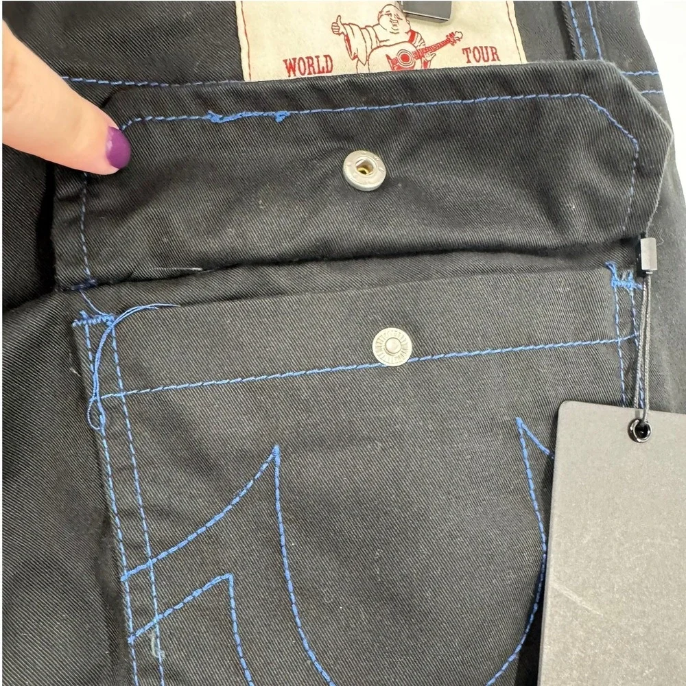 True Religion Mens Cargo Pants Jet Black‎ Pacific Blue Contrast Stitch Size 34